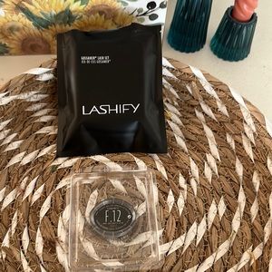 Lashify Fluffy Truffle Medium Individual strip lashes